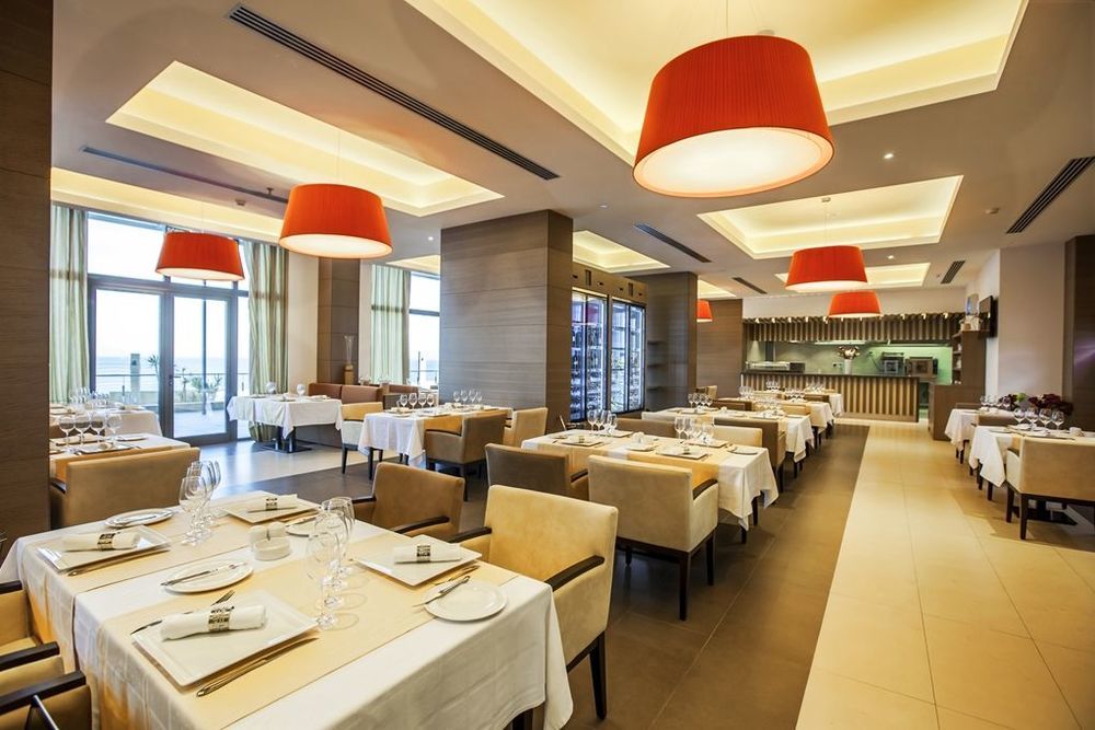 Royal Tulip Skikda Filfila Restoran fotoğraf